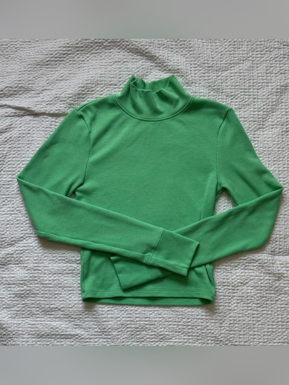 American Eagle Outfitters Bright Green Waffle Knit Mock Turtleneck